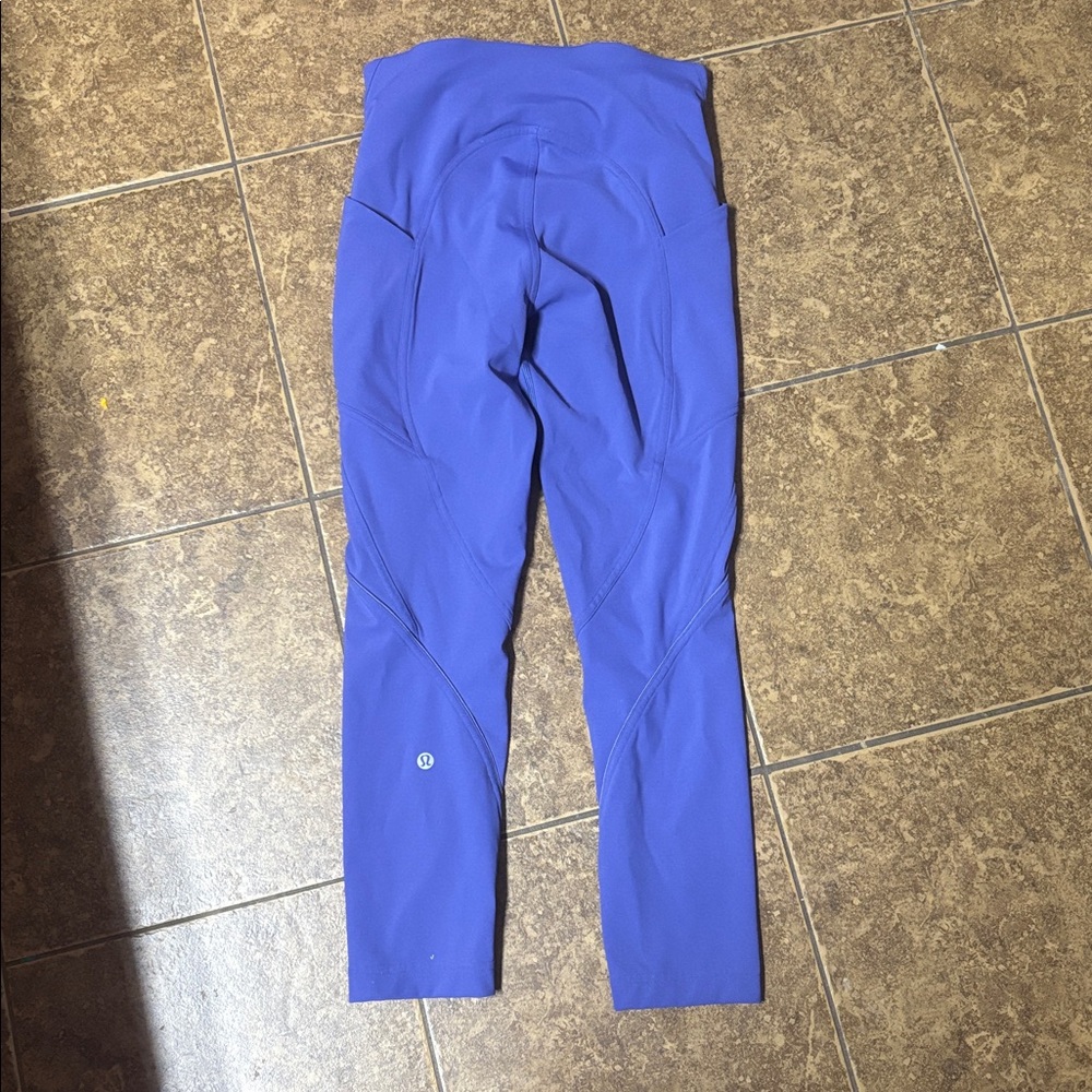Lululemon leggings - Picture 3 of 5